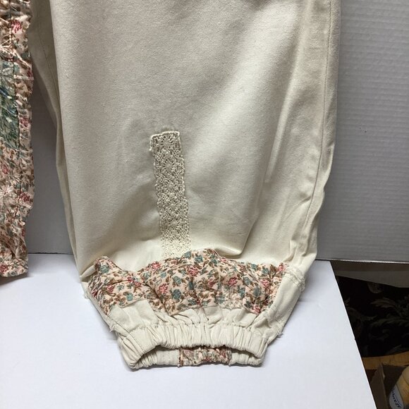 Floral Patchwork Wide-Leg Pants - Picture 8 of 16